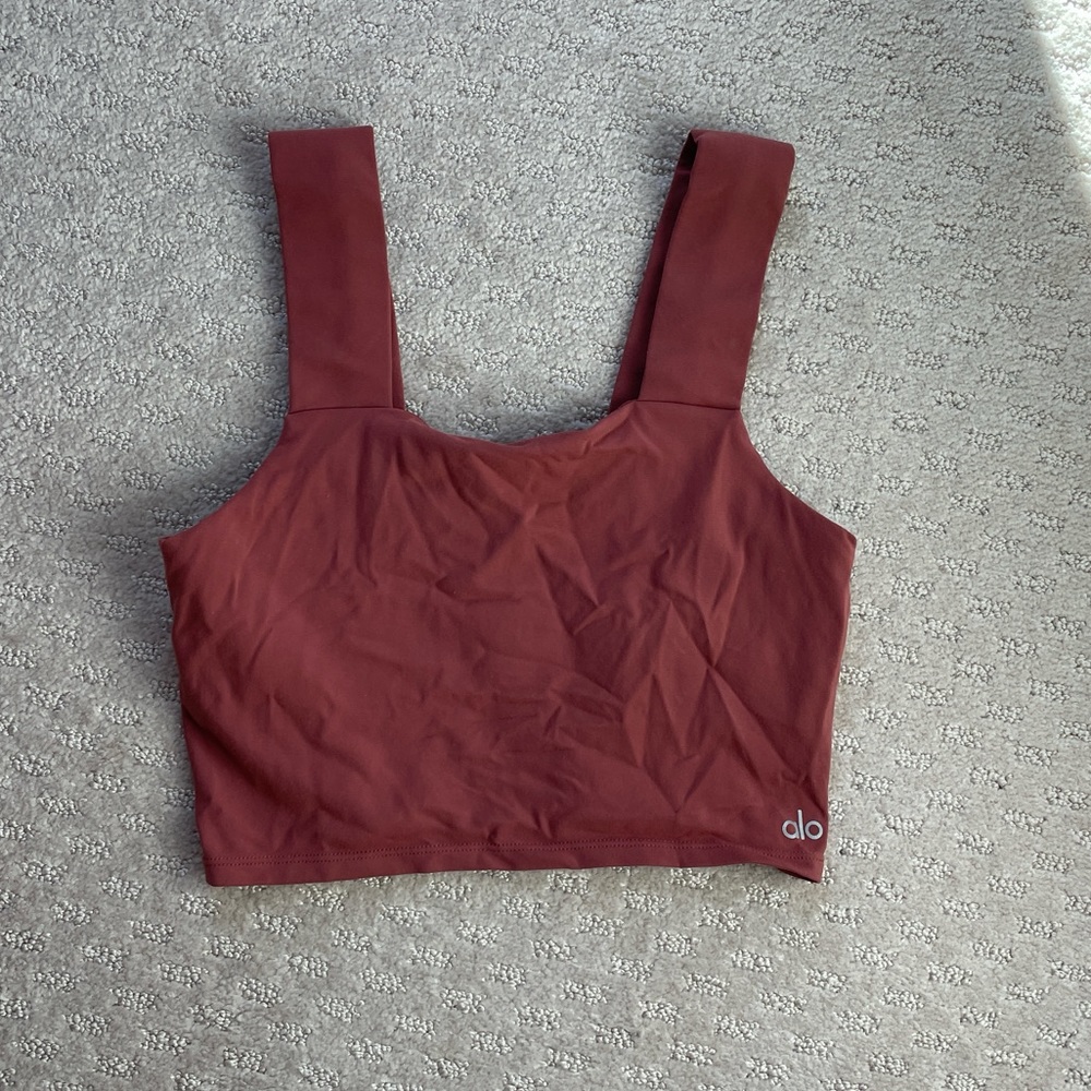 ALO YOGA BIND FITTED BRA TANK
